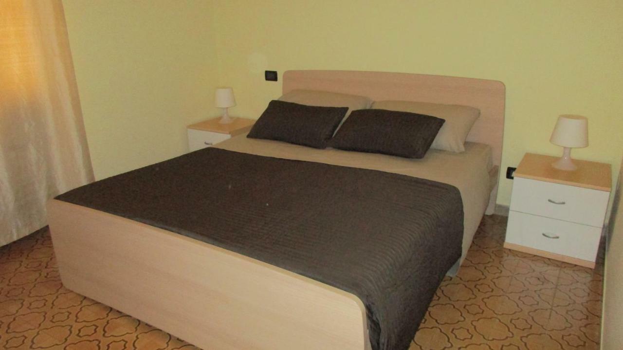 Apartamento La Campanella Módena Exterior foto